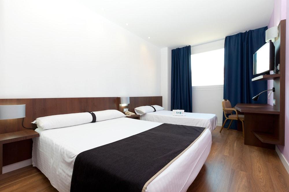 Hotel Olympia Universidades Валенсия Экстерьер фото