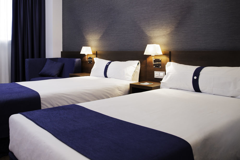 Hotel Olympia Universidades Валенсия Экстерьер фото