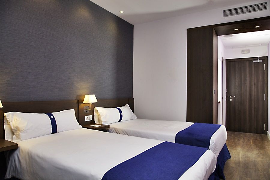 Hotel Olympia Universidades Валенсия Экстерьер фото